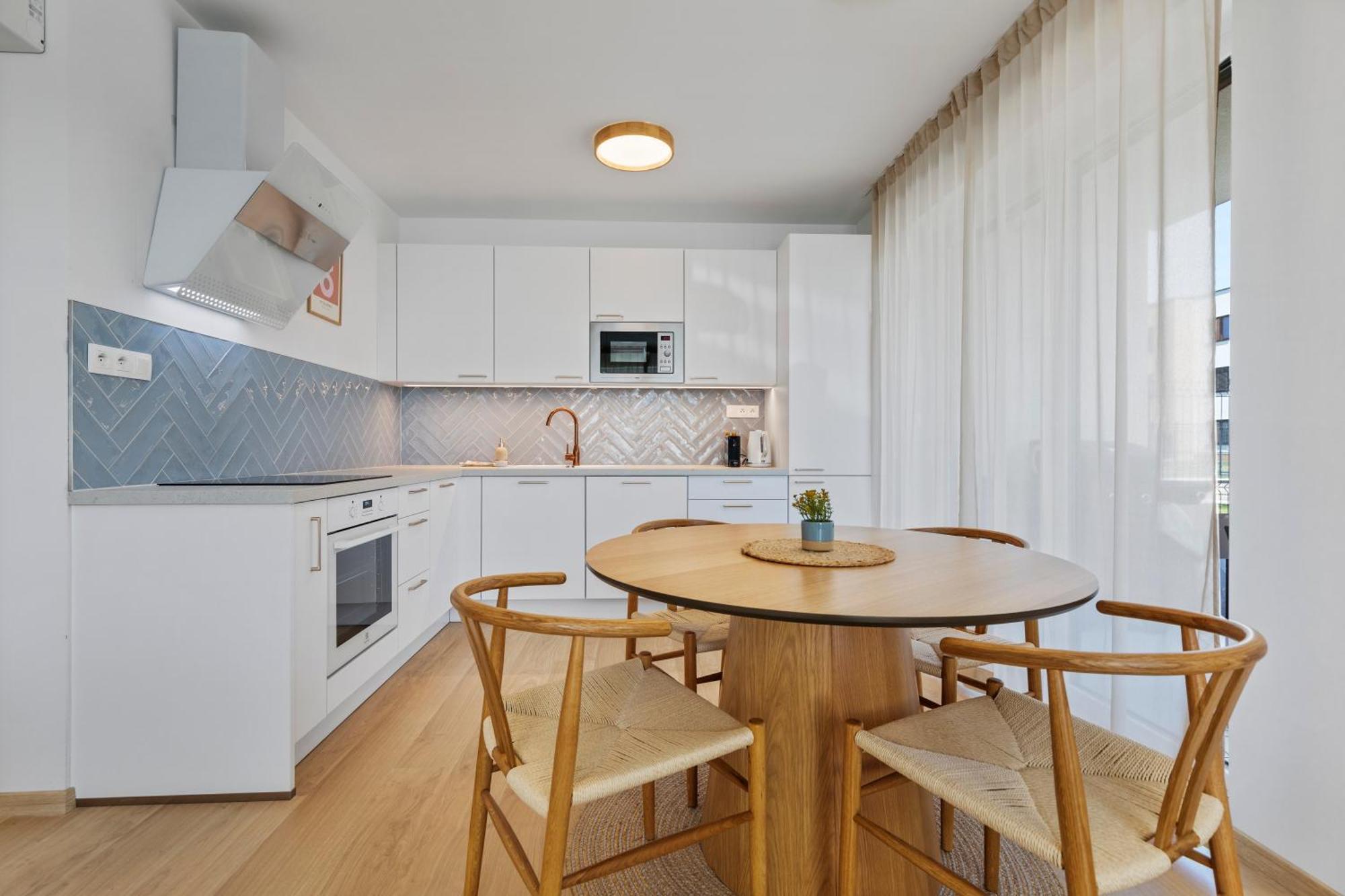 Boho Apt W Jacuzzi, Grill & Garden Modra Buitenkant foto
